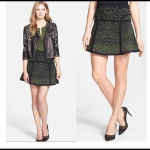 Diane Von Furstenberg flote skirt
